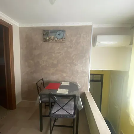 A Casa Da Mery Lucera